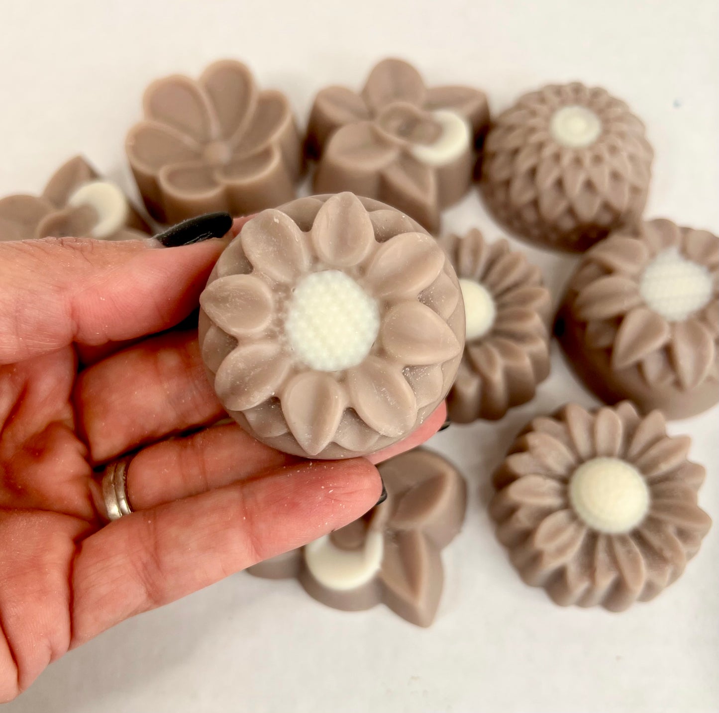 Sacred Timber - Wax Melt Tarts